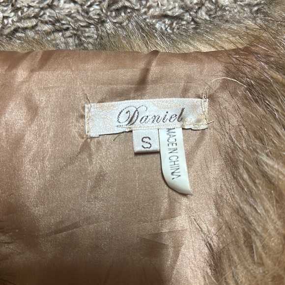 Daniel - Picture 2 of 4